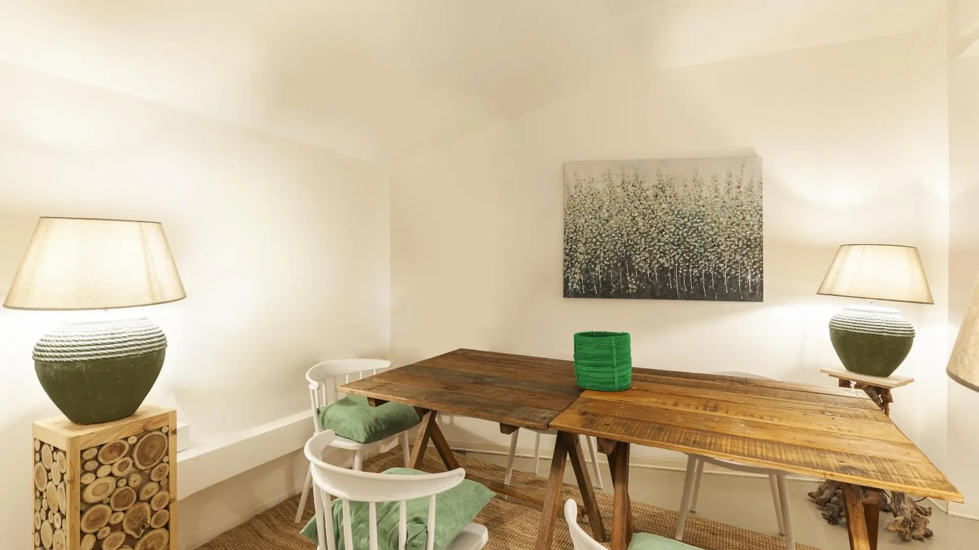 Campo Dei Fiori Historic Apartment Rome